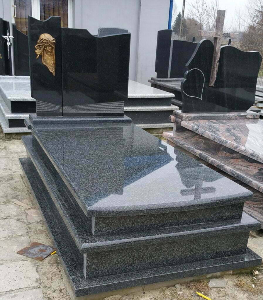 Nagrobek Siennica Różana