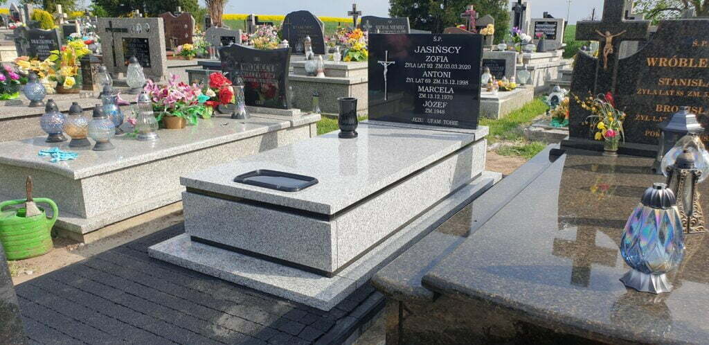 Nagrobek Szczebrzeszyn