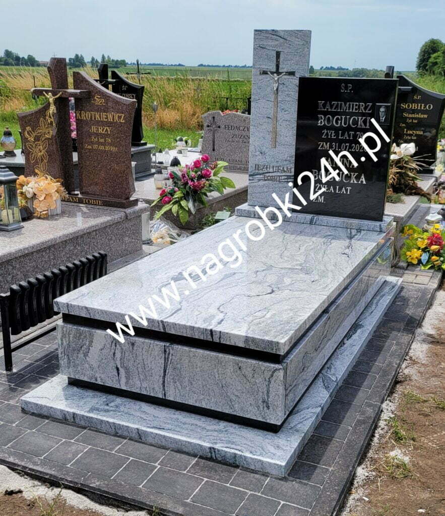 71.Nagrobki Viscont White Białoboki