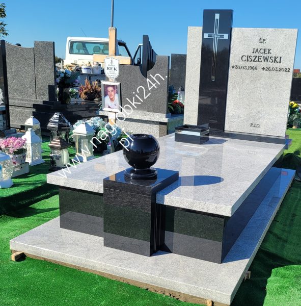 Granit nagrobek Zamość