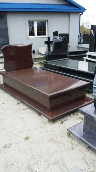 Nagrobek Rembertów pomnik