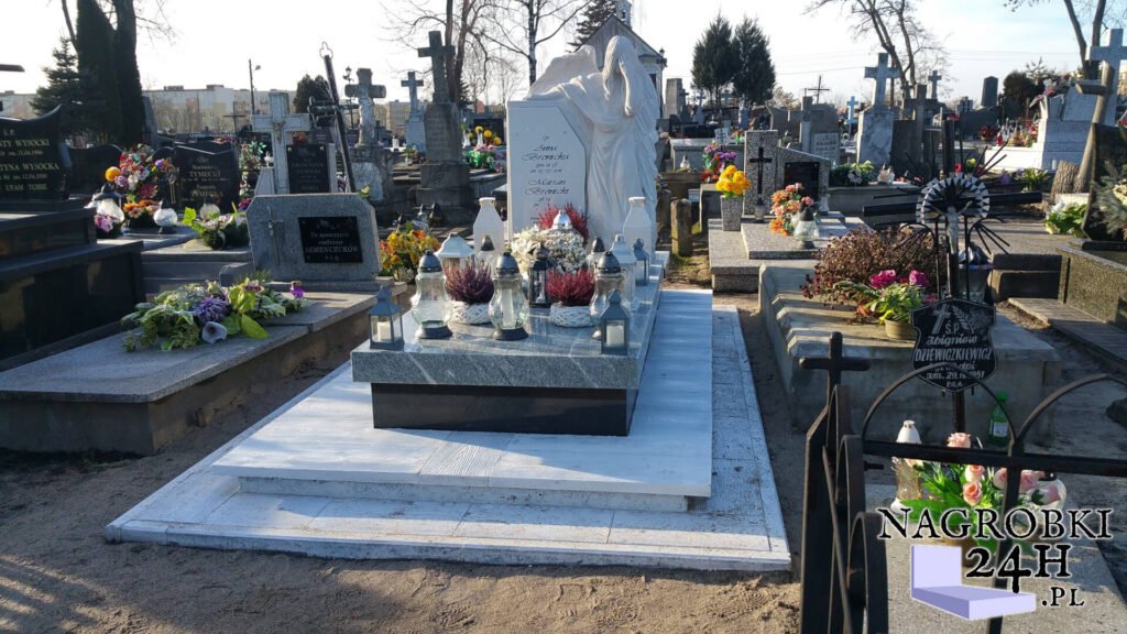 nagrobek piaskowiec Krasnystaw