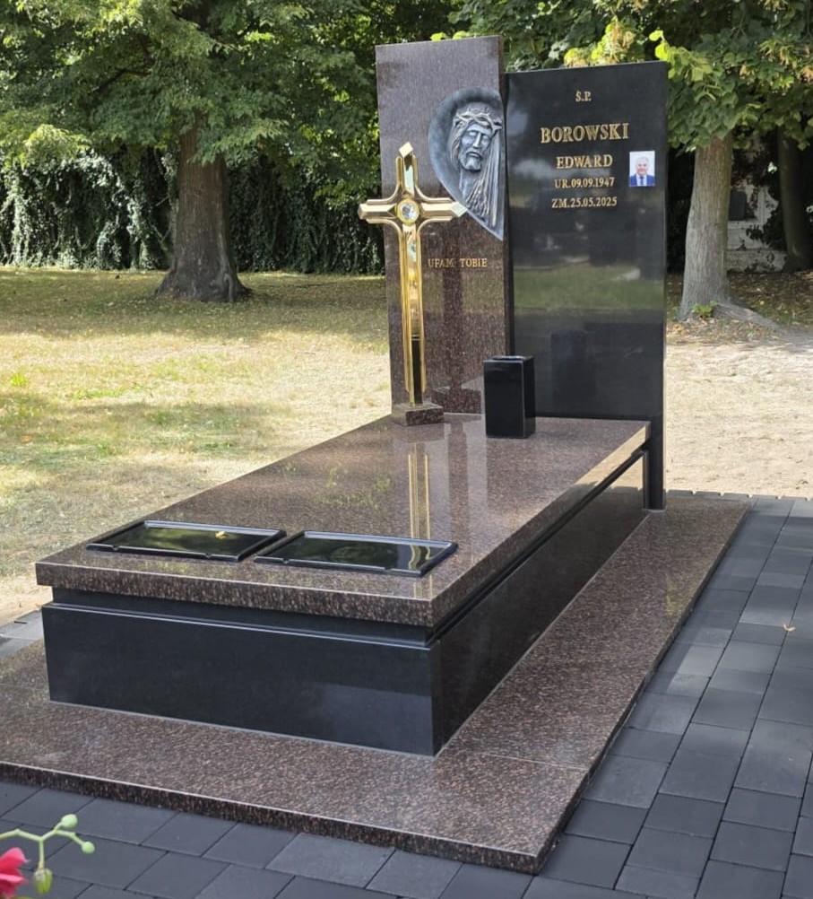 Nagrobek Granitowy